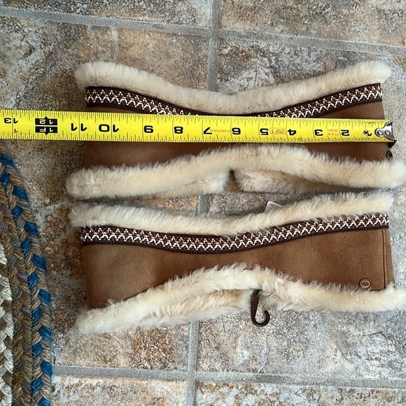 Ugg Tasman Shearling Headband  NWT main image 8